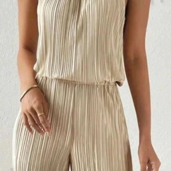 2pc Prive Set NWOT - Picture 5 of 9